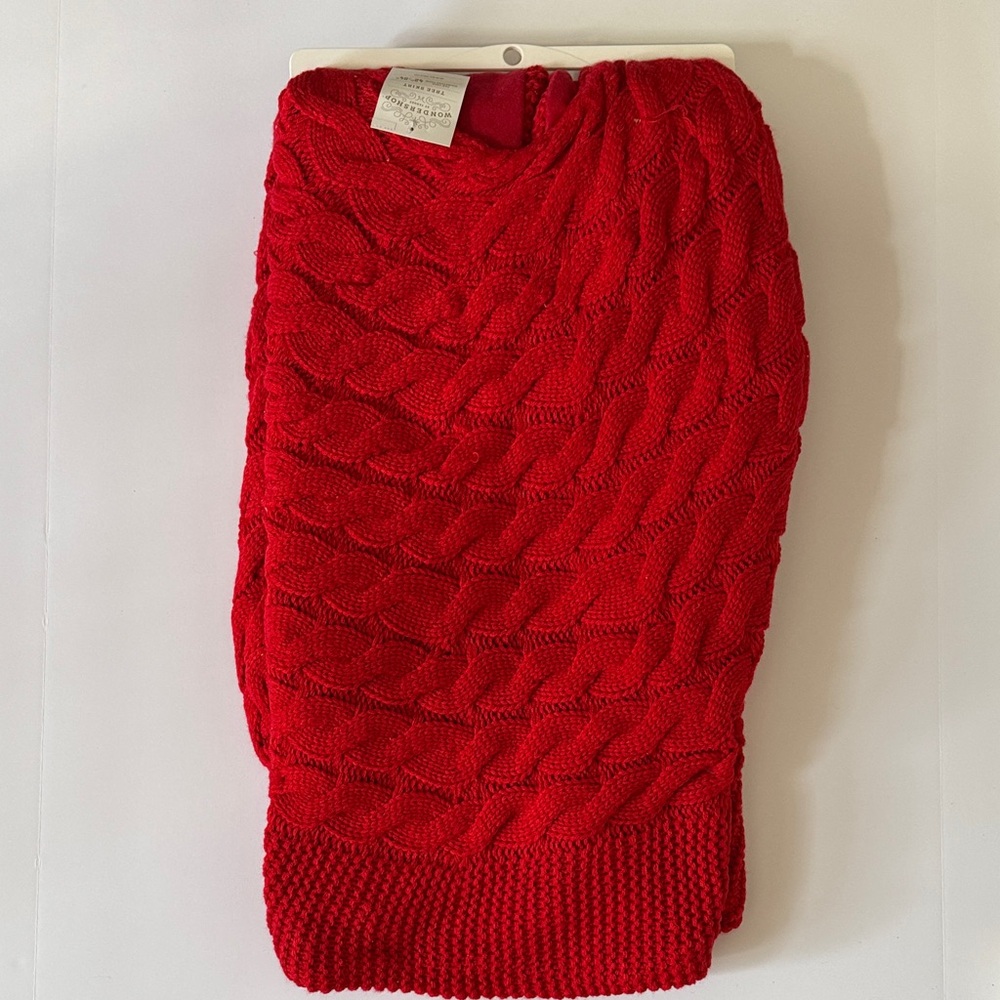 Wondershop Cozy Red Cable Knit Tree Skirt